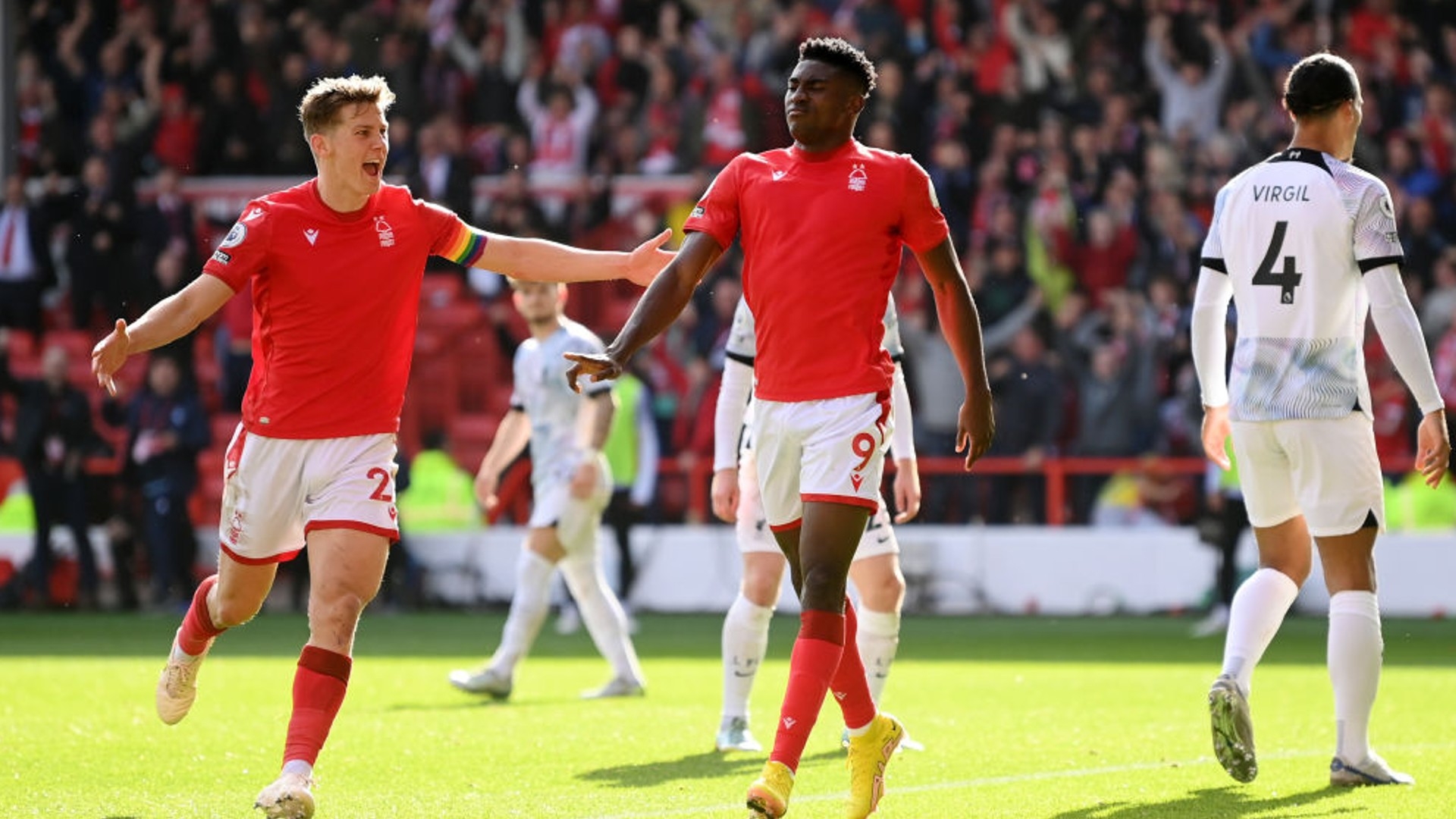 知名足球推 知名足球推